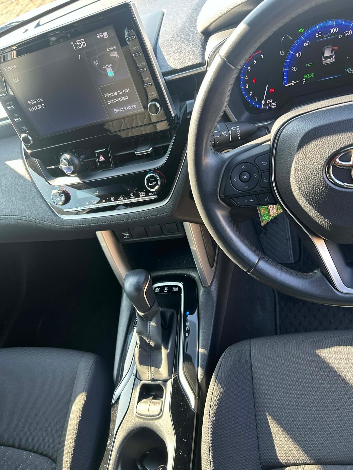 Toyota Corolla Cross Hybrid S Year-2022